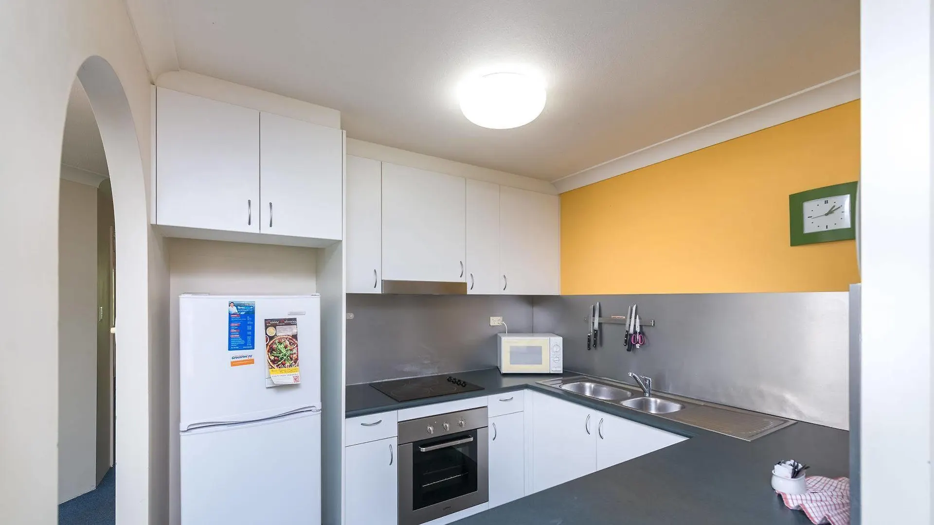 Anchordown Apartments Gold Coast Aparthotel